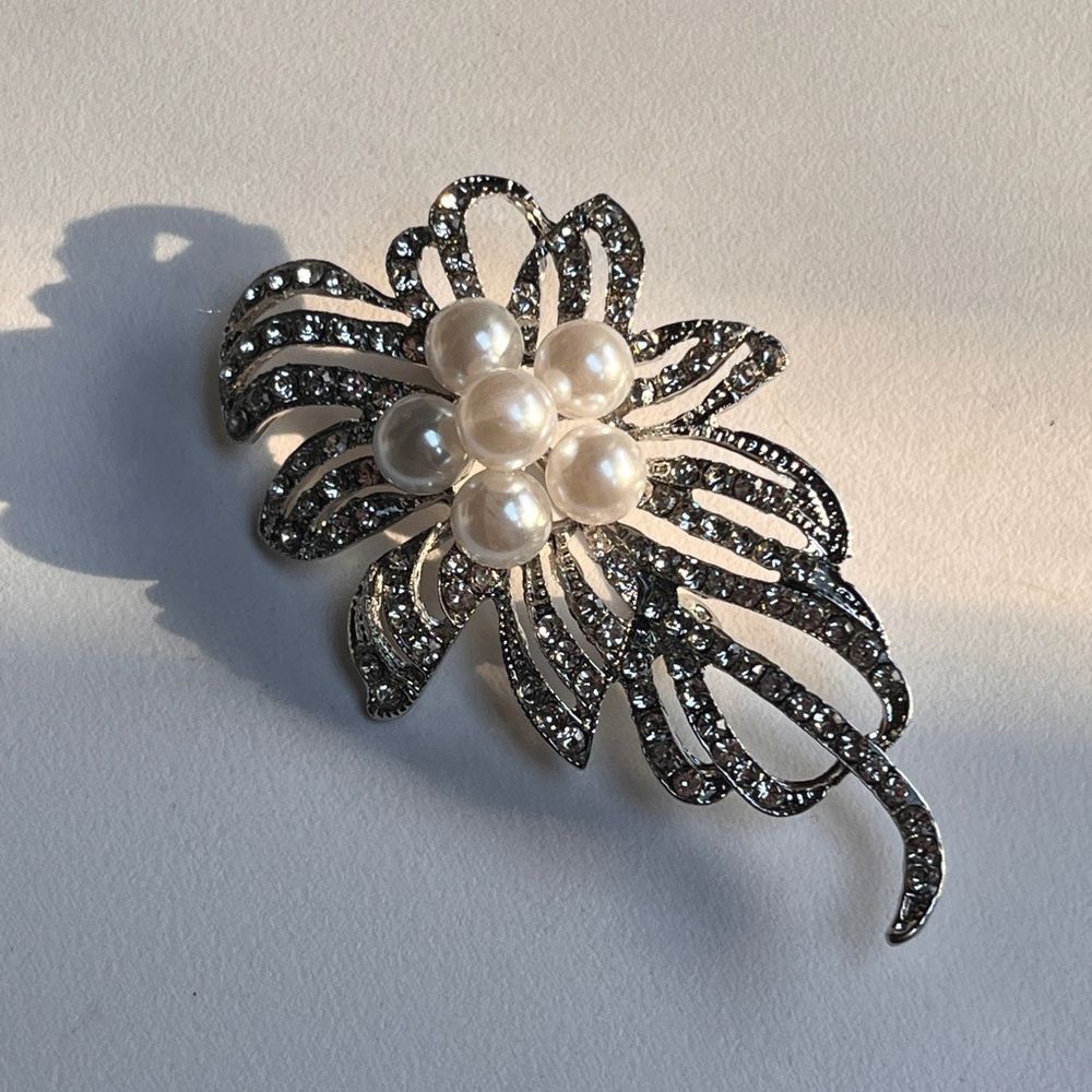 Silver Flower Brooch